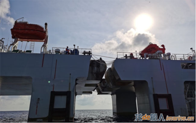 我国首例多模块浮式平台连接器海上拆装试验成功 我国首例多模块浮式平台连接器海上拆装试验成功