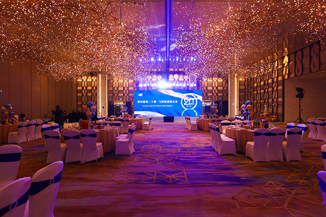 乘风破浪二十载,与时俱进创未来— ag凯发k8国际海工成立20周年年会庆典完美收官 乘风破浪二十载,与时俱进创未来— ag凯发k8国际海工成立20周年年会庆典完美收官