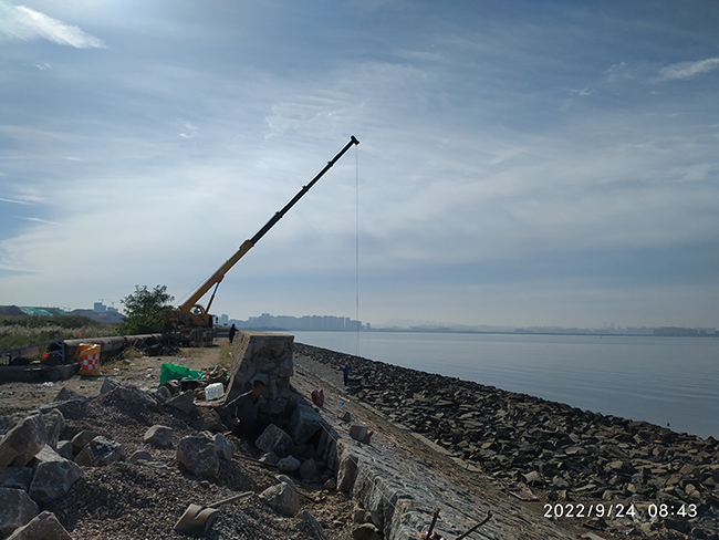 青岛胶州湾海底管道浮拖安装工程顺利完工 青岛胶州湾海底管道浮拖安装工程顺利完工