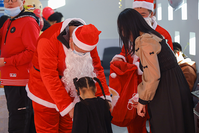 “圣”情以待,“旦”愿有你 丨ag凯发k8国际海工2023迎新年会圆满举行! “圣”情以待,“旦”愿有你 丨ag凯发k8国际海工2023迎新年会圆满举行!