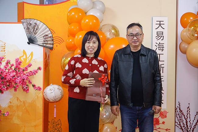 “圣”情以待,“旦”愿有你 丨ag凯发k8国际海工2023迎新年会圆满举行! “圣”情以待,“旦”愿有你 丨ag凯发k8国际海工2023迎新年会圆满举行!