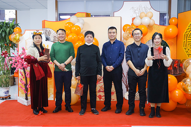 “圣”情以待,“旦”愿有你 丨ag凯发k8国际海工2023迎新年会圆满举行! “圣”情以待,“旦”愿有你 丨ag凯发k8国际海工2023迎新年会圆满举行!