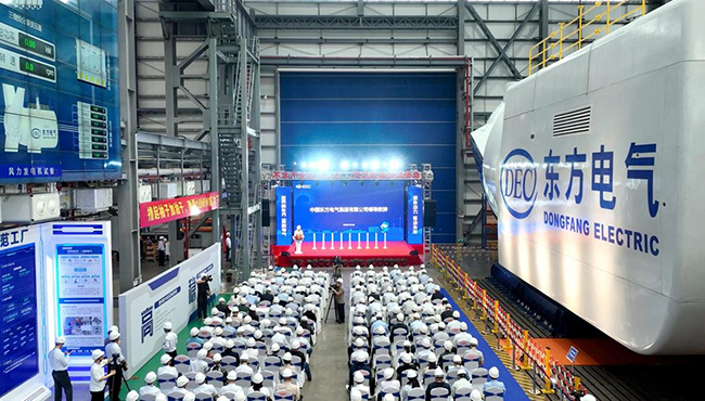 全球最大18兆瓦直驱海上风电机组下线 全球最大18兆瓦直驱海上风电机组下线