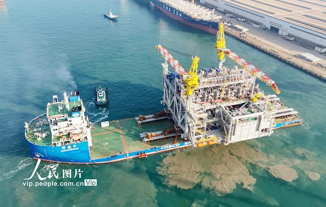 2万吨!青岛造马赞油气田项目关键模块起运 2万吨!青岛造马赞油气田项目关键模块起运
