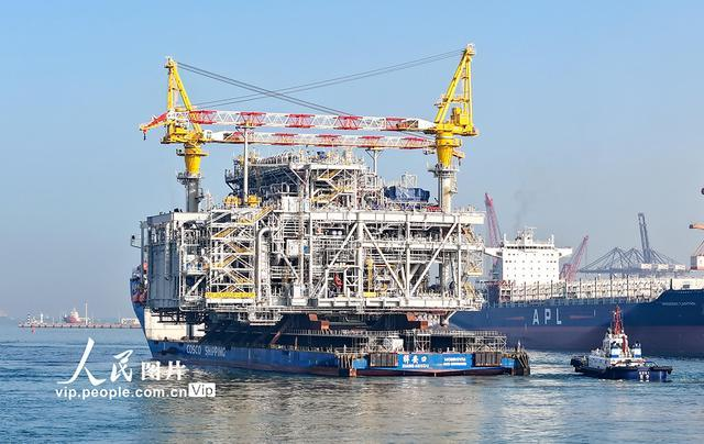 2万吨!青岛造马赞油气田项目关键模块起运 2万吨!青岛造马赞油气田项目关键模块起运