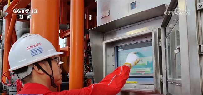 我国最大海上智能油田群日产量创新高 我国最大海上智能油田群日产量创新高