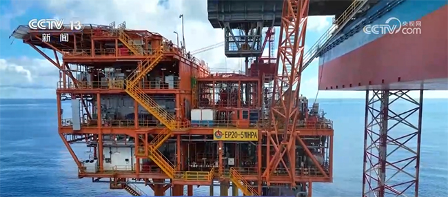 我国最大海上智能油田群日产量创新高 我国最大海上智能油田群日产量创新高