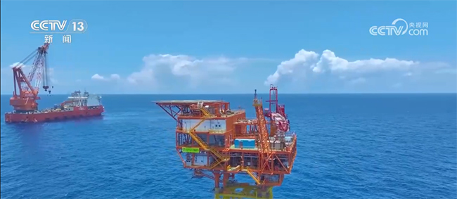 我国最大海上智能油田群日产量创新高 我国最大海上智能油田群日产量创新高
