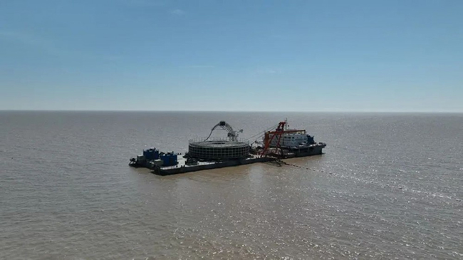 江苏国信大丰85万千瓦海上风电项目首根220kV海底电缆敷设工程开工 江苏国信大丰85万千瓦海上风电项目首根220kV海底电缆敷设工程开工