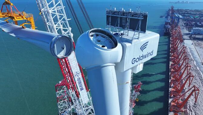 金风科技16MW漂浮式风电机组成功吊装 金风科技16MW漂浮式风电机组成功吊装