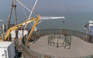 ���ƹ��⼼��¢�ϣ���������ѹ�״�������ɹ���500ǧ�����׵�����ʯ����