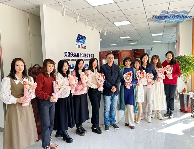 邂逅春光,礼遇女神 邂逅春光,礼遇女神