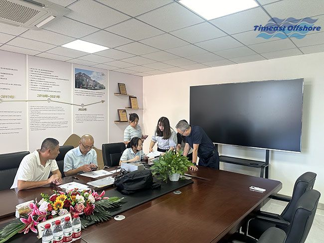 我司财务部助力第三代社保卡更换 我司财务部助力第三代社保卡更换